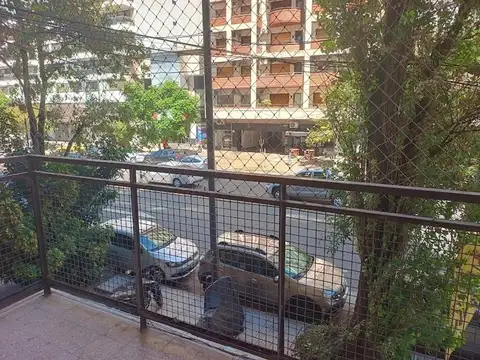 Departamento en Alquiler en Belgrano C, $ 1.400.000