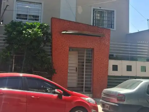 DEPARTAMENTO DE 3 AMBIENTES EN DUPLEX 3 AMB CON TERRAZA PROPIA SIN EXPENSAS