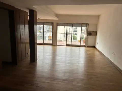 SEMIPISO DE 3 AMB CON DEPENDENCIA Y  COCHERA MOVIL- BALCON TERRAZA- EXCEL UBICACION