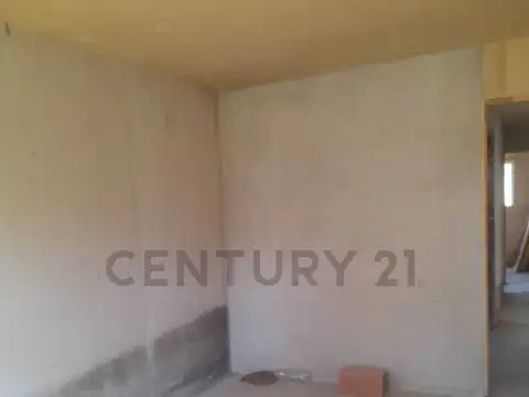 Excelente Oportunidad! Casa de 4 ambientes en Gral Rodriguez - Steel Frame a terminar.