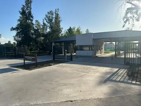 Las Casuarinas Pilar Del Este
