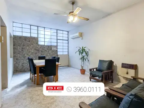 Casa 4 dormitorios Venta - Villa Urquiza