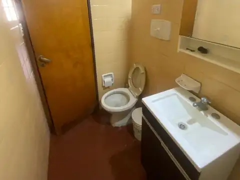 Depto Tipo Casa 2 ambientes con 1 baño