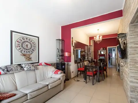 Depto Tipo Casa en Venta de 5 ambientes