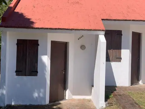 Av.7 e/52 y 54 COSTA CHICA