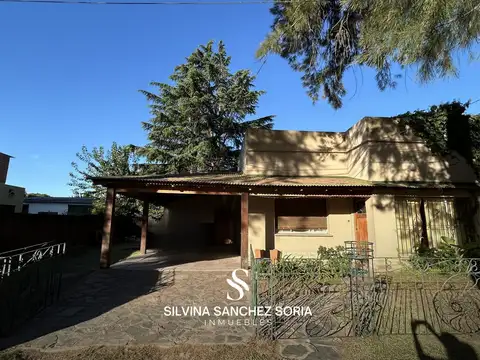 CASA EN VENTA 4 AMBIENTES EN EL CENTRO DE CAPILLA DEL SEÑOR