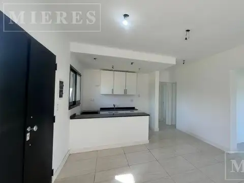 Casa en Venta en Maquinista F Savio, USD 120.000