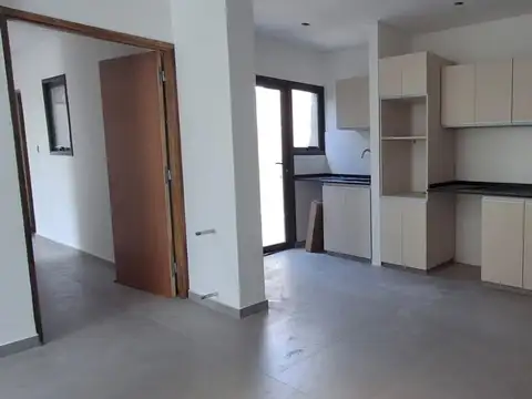Casa en Venta en Luzuriaga, USD 240.000