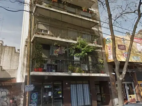 Avenida Olleros 3900, Piso 1