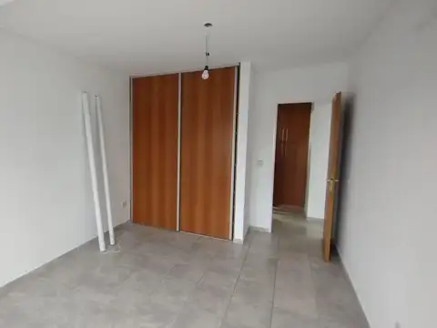 Departamento en Alquiler en 2000 Sur, $ 650.000