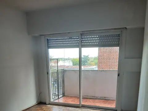 Albarellos 1000, Piso 5