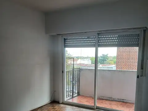 Albarellos 1000, Piso 5