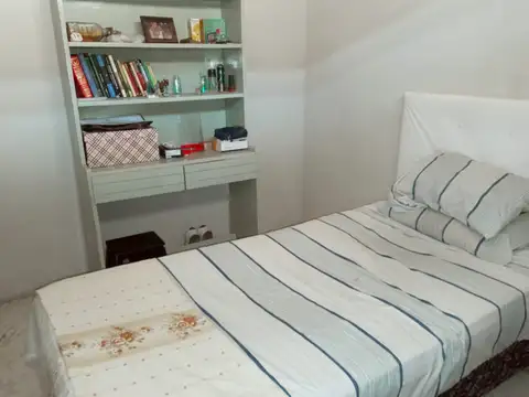 PH 2 AMB C/ PATIO + 3 AMB C/ PATIO y TERRAZA APTO 2 FAMILIAS