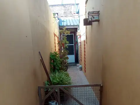 PH 2 AMB C/ PATIO + 3 AMB C/ PATIO y TERRAZA APTO 2 FAMILIAS