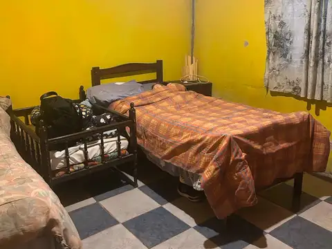 Depto Tipo Casa en Venta en San Carlos Centro, USD 70.000