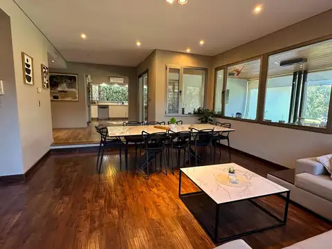 Av. Fuerza Aérea al 2300 | Funes Hill San Marino