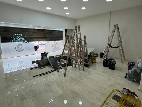 Local en Alquiler en Ramos Mejia, $ 1.800.000