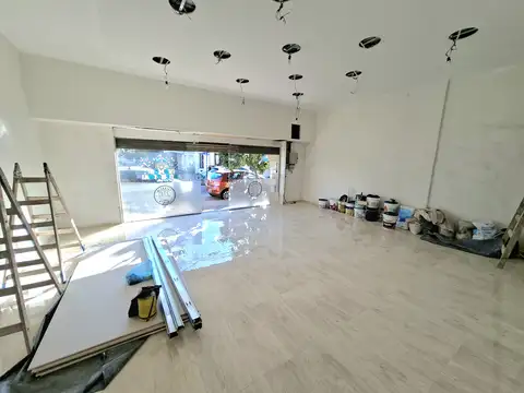 Local en Alquiler en Ramos Mejia, $ 1.800.000