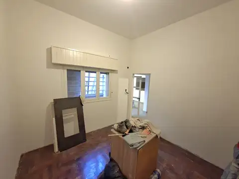 Local en Alquiler en Ramos Mejia, $ 1.800.000