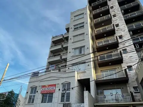 Av Presidente Peron 2366