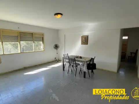 Depto 3amb Barrio Castro - Crisóstomo Álvarez 4600 - Loiacono Propiedades