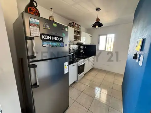 Departamento 4 ambientes con 2 baños