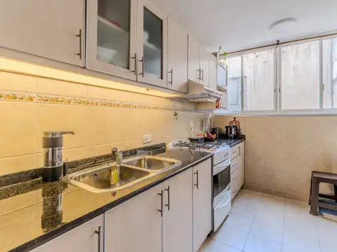 Departamento 3 ambientes con 2 baños