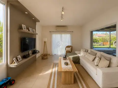 Casa en Venta en La Caballeriza, USD 365.000