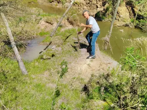 Boulevard Mayo y Calle 3263