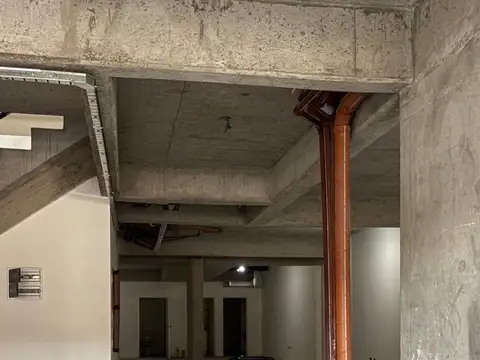 LOCAL 469 M² A ESTRENAR EN PALERMO HOLLYWOOD