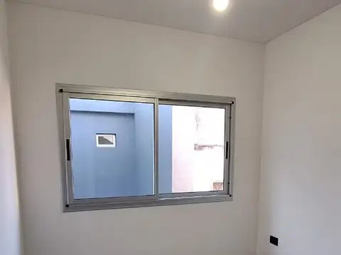 Departamento en Venta en Versalles, USD 185.000