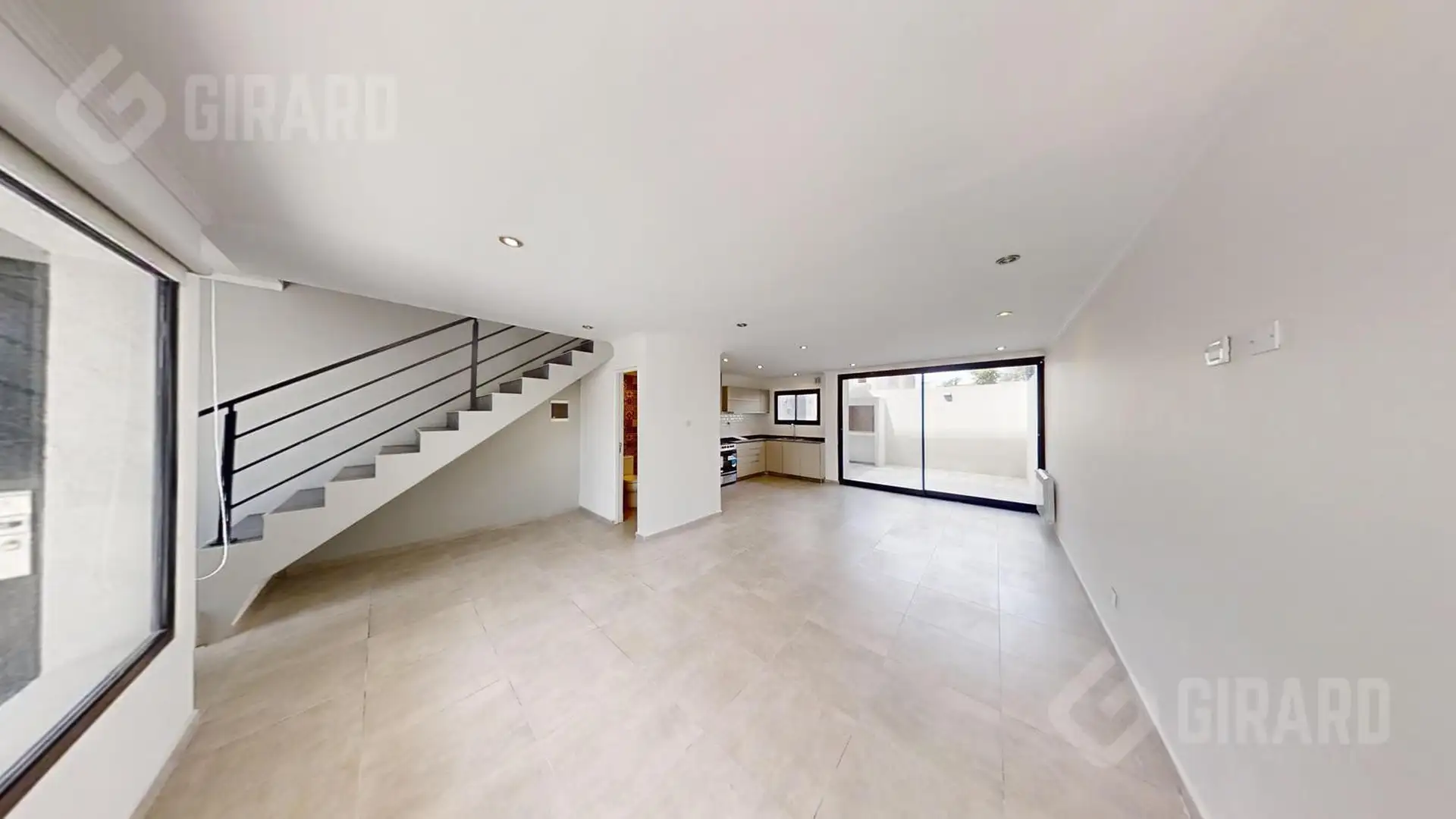 Venta de Triplex a estrenar en Villa Primera. Oportunidad