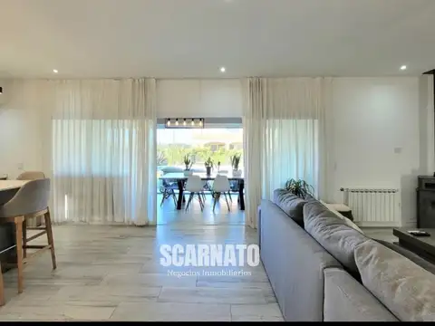 Casa en Venta de 4 dormitorios