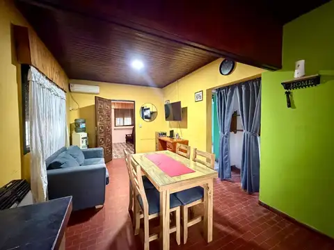 Casa 5 ambientes con 2 baños