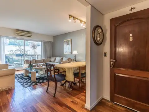 Departamento. 4 ambientes con dependencia. Palermo