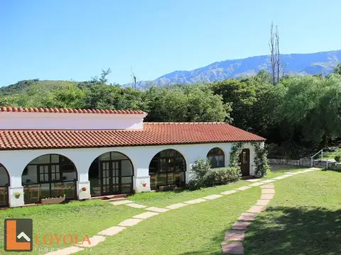 Av. De Los Incas 2485