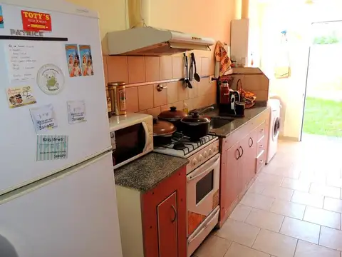 Depto Tipo Casa 4 ambientes con 1 baño