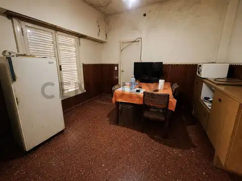 Venta Casa Americana 4 AMB en San Antonio de Padua. Apta Credito