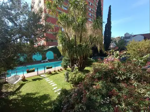 Venta. PH 5 ambientes. Cochera. Belen 400. Floresta.