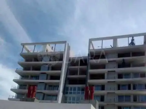 COMPLEJO CERRADO DE CATEGORIA CON VISTA AL KE