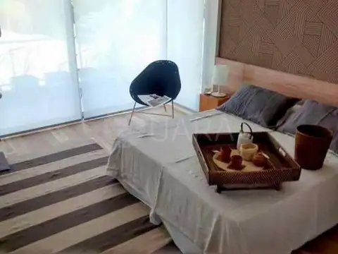 Av. Laplace Al 5442 Bº Villa Belgrano,