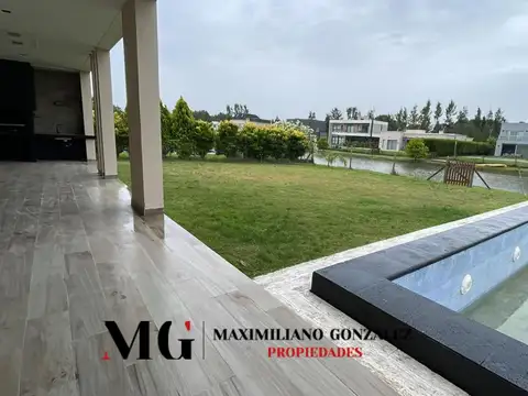 Casa en Venta al Oeste