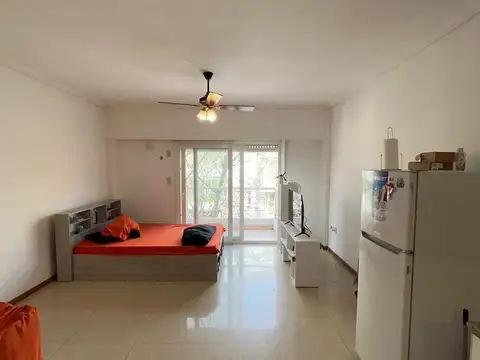 Coronel Ramón Lorenzo Falcón 2100