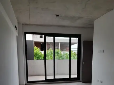 Mono ambiente a estrenar en venta, con balcón. Villa Urquiza