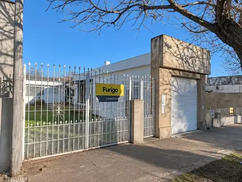 Yrigoyen 1800