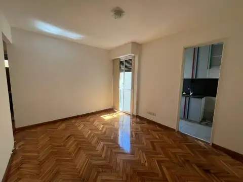 Antezana 100, Piso 6