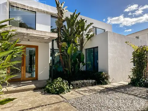 Casa a la venta en San Isidro Labrador, Villanueva