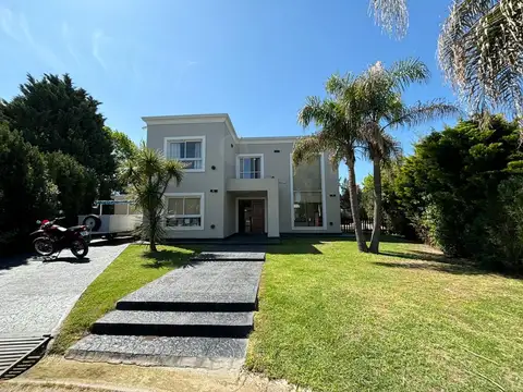 Casa en Venta de 5 dormitorios