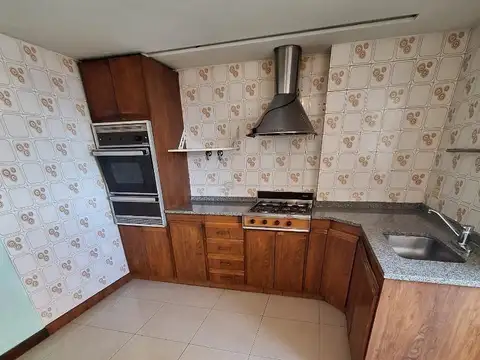 Departamento en Alquiler en Quilmes, $ 800.000