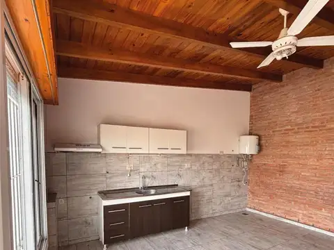 Depto Tipo Casa en Venta de 1 dormitorio